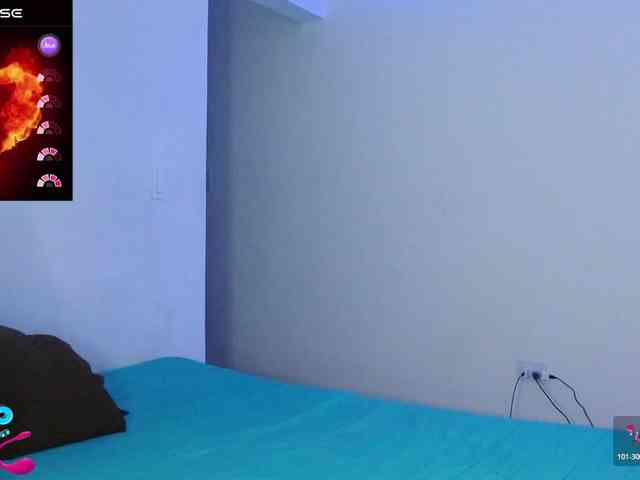 mishellcollins webcam