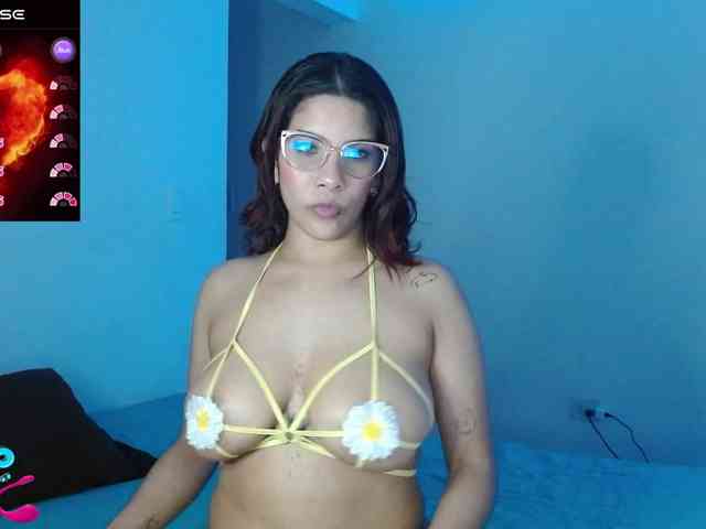 mishellcollins webcam