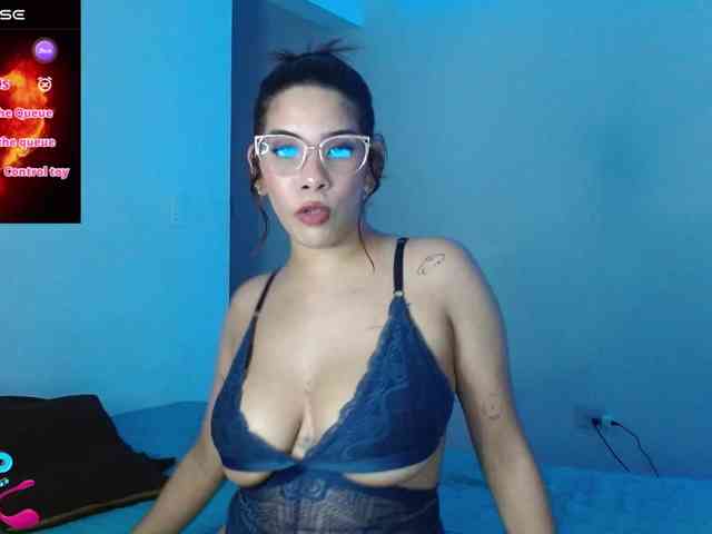 mishellcollins webcam