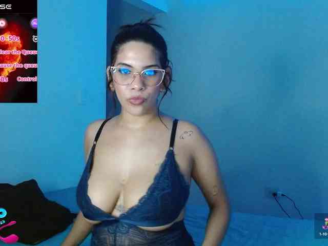 mishellcollins webcam