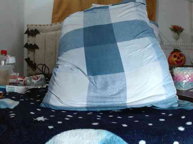 katalinasquirt1 webcam