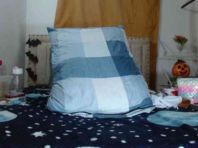 katalinasquirt1 webcam