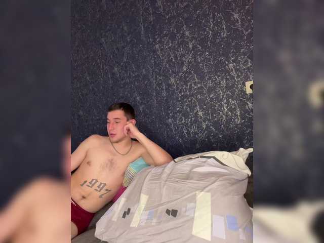 Entrez le videochat erotique avec le
modèle -The-sweet-couple- -The-sweet-couple-