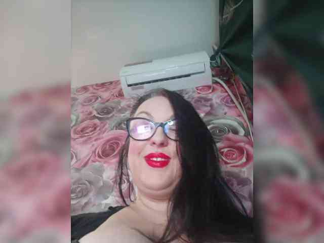 ViktoryDimond webcam