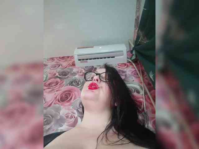 ViktoryDimond webcam