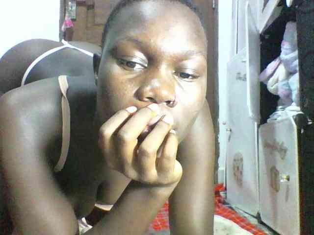 Sweetchocolate webcam