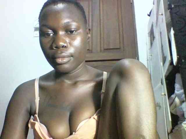 Sweetchocolate webcam