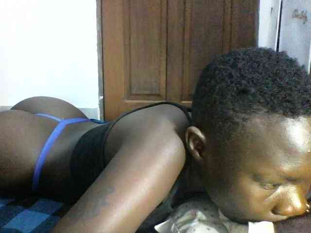 Sweetchocolate webcam