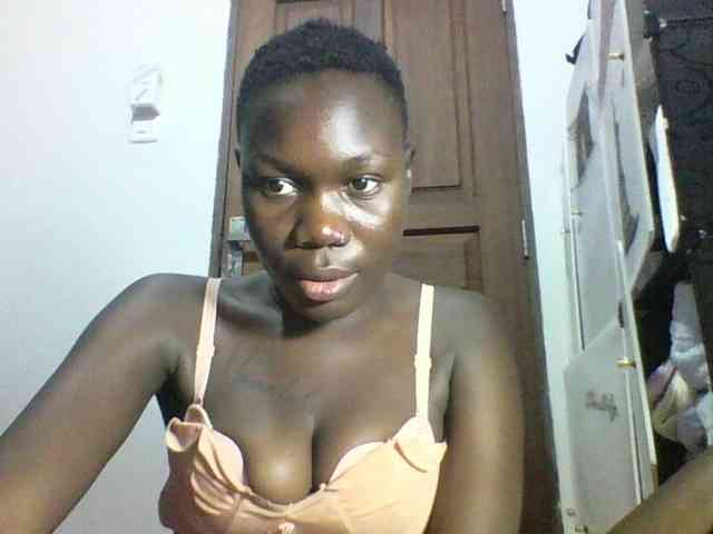 Sweetchocolate webcam