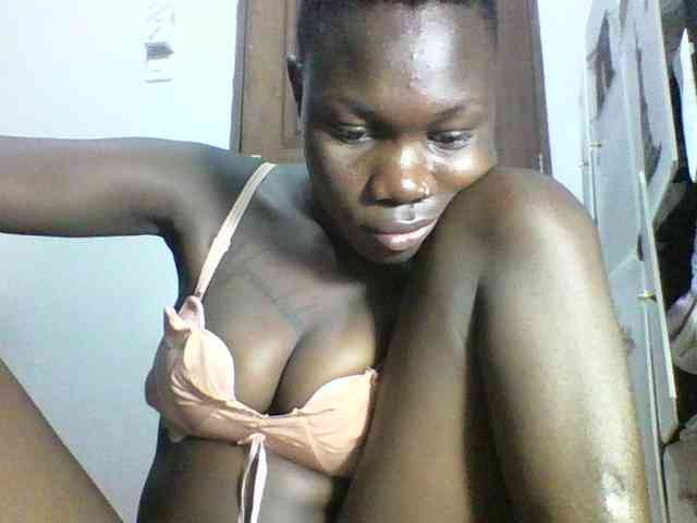 Sweetchocolate webcam