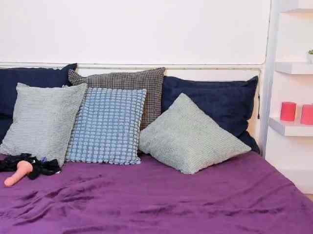 KristalWilder webcam