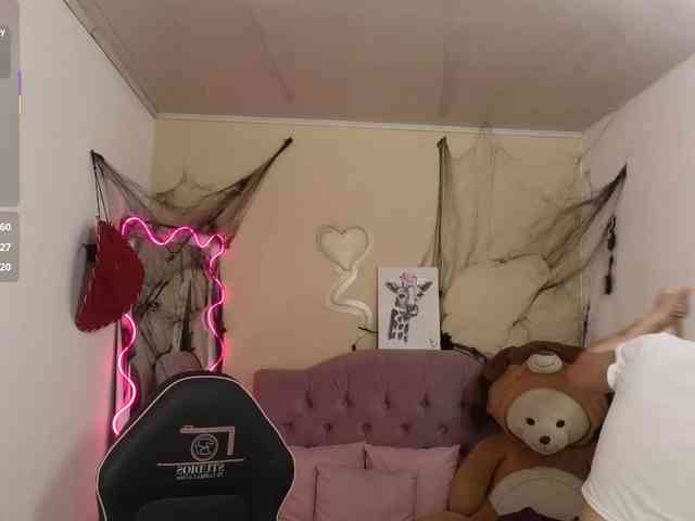 Chiara-tay webcam