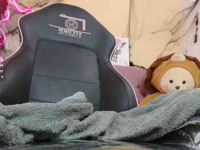 Chiara-tay webcam