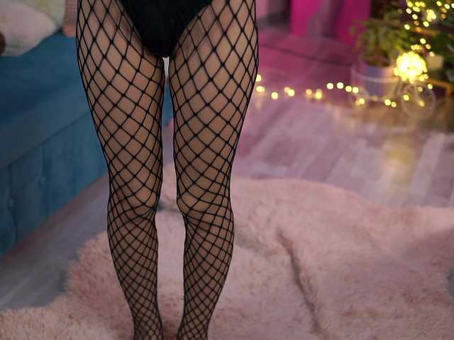 go to chat with TheAyana