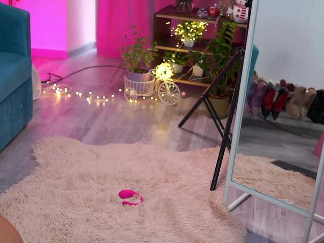 Vai a chattare su TheAyana TheAyana