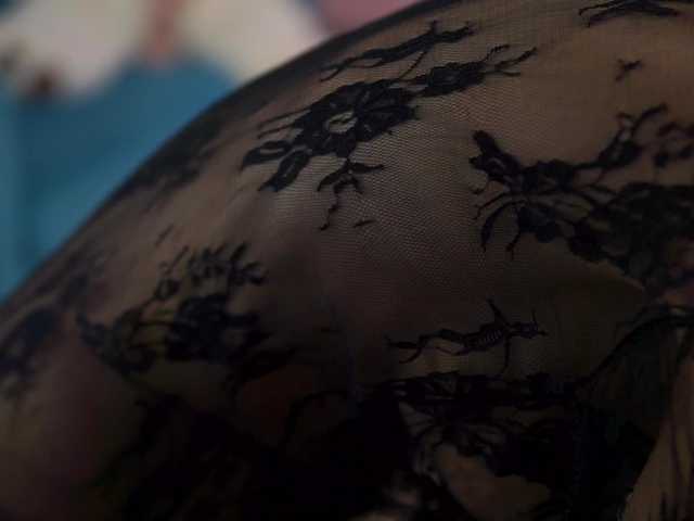 Gratis Live Sexcam mit TheAyana TheAyana