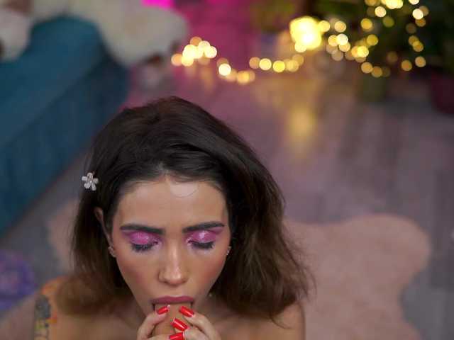 Vai a chattare su TheAyana TheAyana