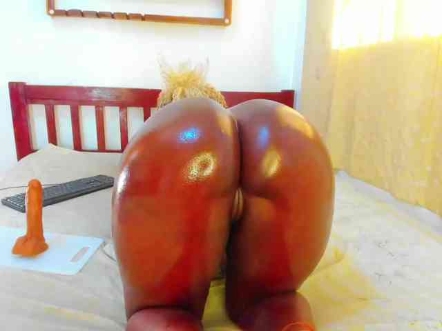 Lilyusk11 webcam