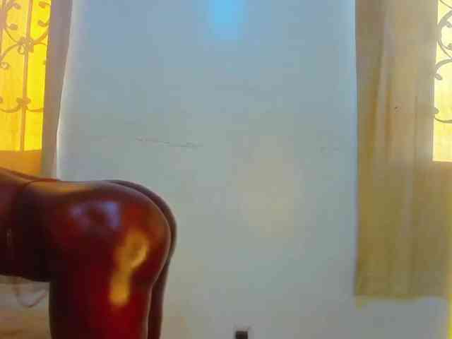 Lilyusk11 webcam