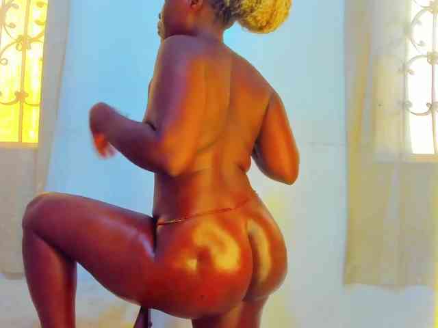 Lilyusk11 webcam