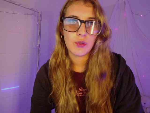 Isabela-Ross webcam