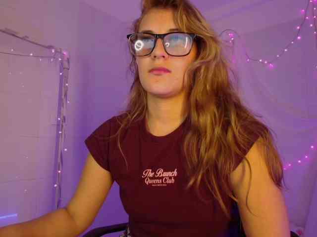 Isabela-Ross webcam