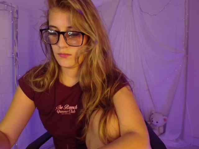 Isabela-Ross webcam