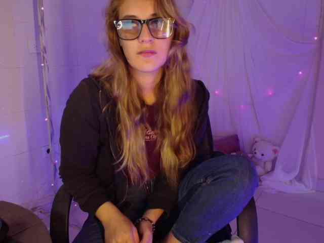 Isabela-Ross webcam