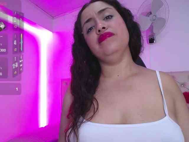 cristal-horny19 webcam