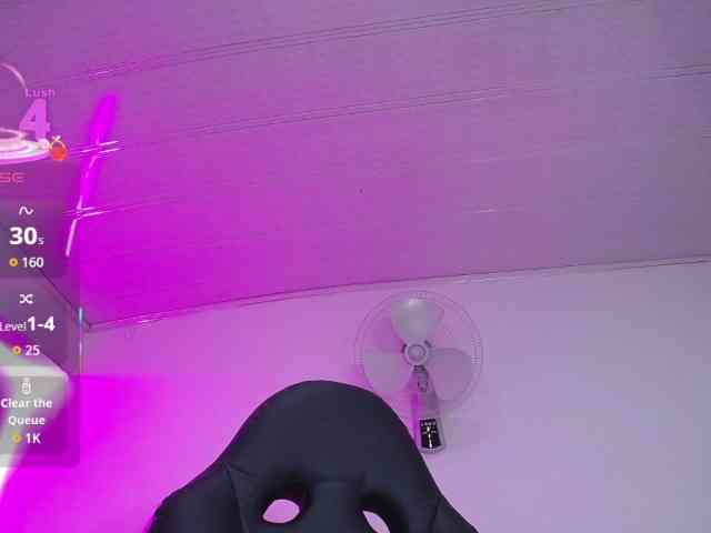 cristal-horny19 webcam