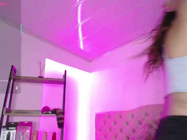 cristal-horny19 webcam