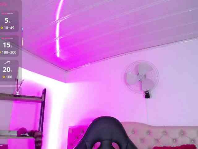cristal-horny19 webcam