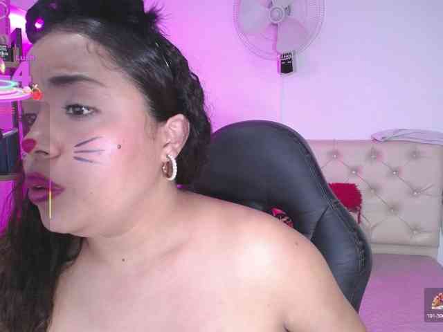 cristal-horny19 webcam