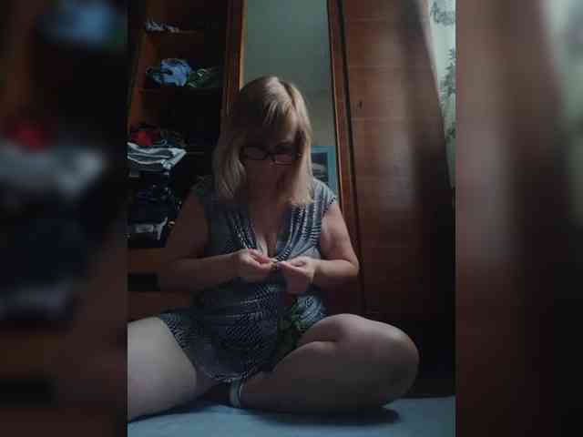 Alina1965 webcam