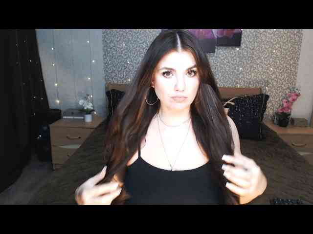 AwesomeValen webcam