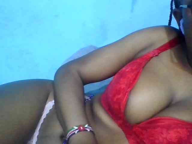 pretty-sonya webcam
