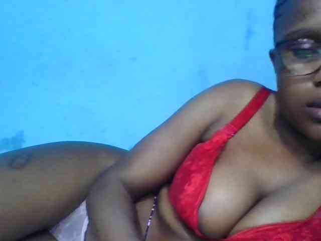 pretty-sonya webcam