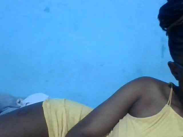 pretty-sonya webcam