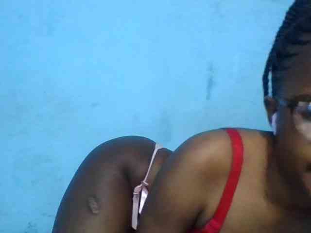pretty-sonya webcam