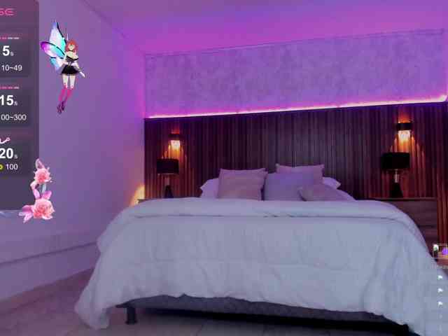 violet-thomas webcam