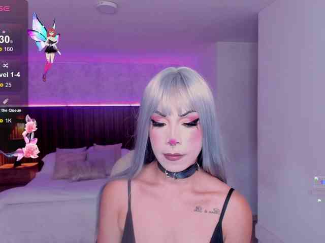 violet-thomas webcam