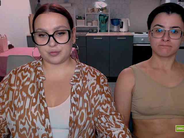 dreamteamgirls webcam