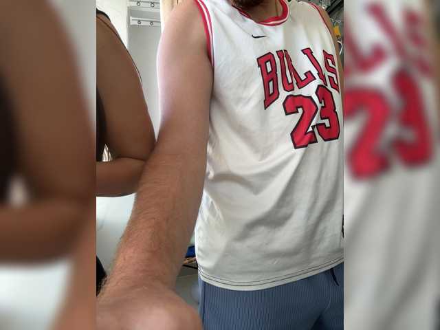 Entra en el chat con el modelo lean-lie lean-lie