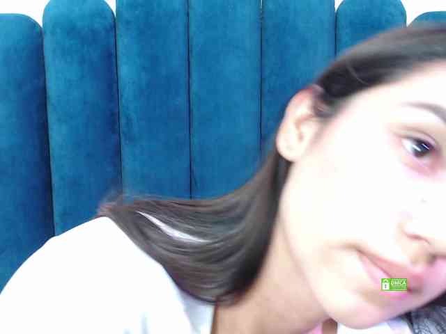 CosmicCandyX webcam