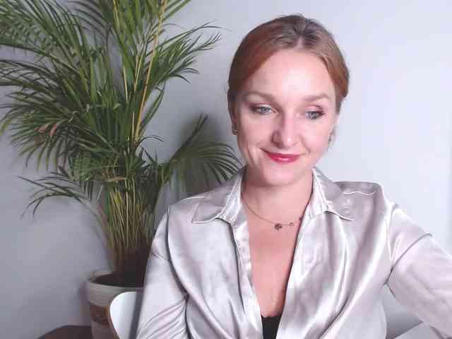 SecretAlicia webcam