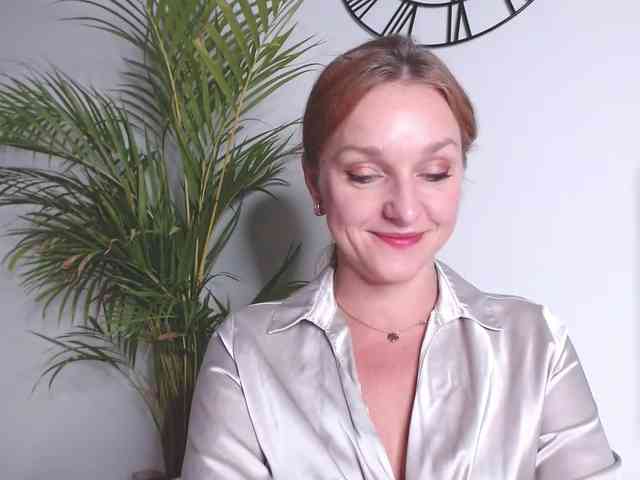 SecretAlicia webcam