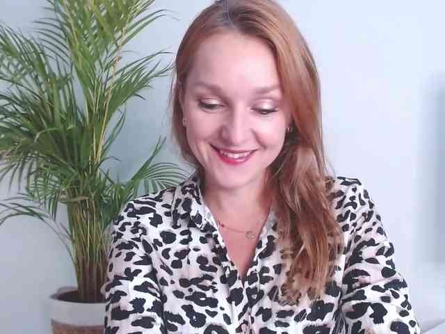 SecretAlicia webcam