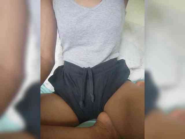 Molie-777 webcam