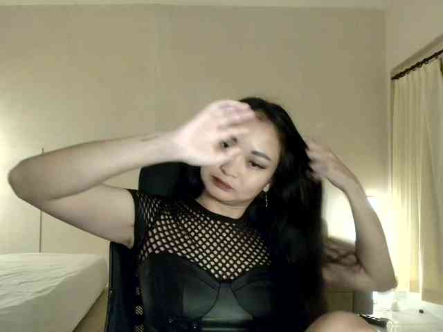 RozyElle webcam