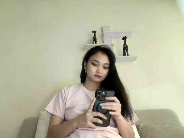 RozyElle webcam
